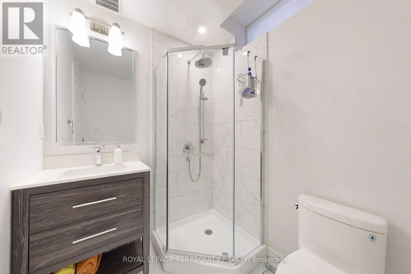 51 Donzi Lane, Vaughan, Ontario  L6A 0G8 - Photo 26 - N12886992