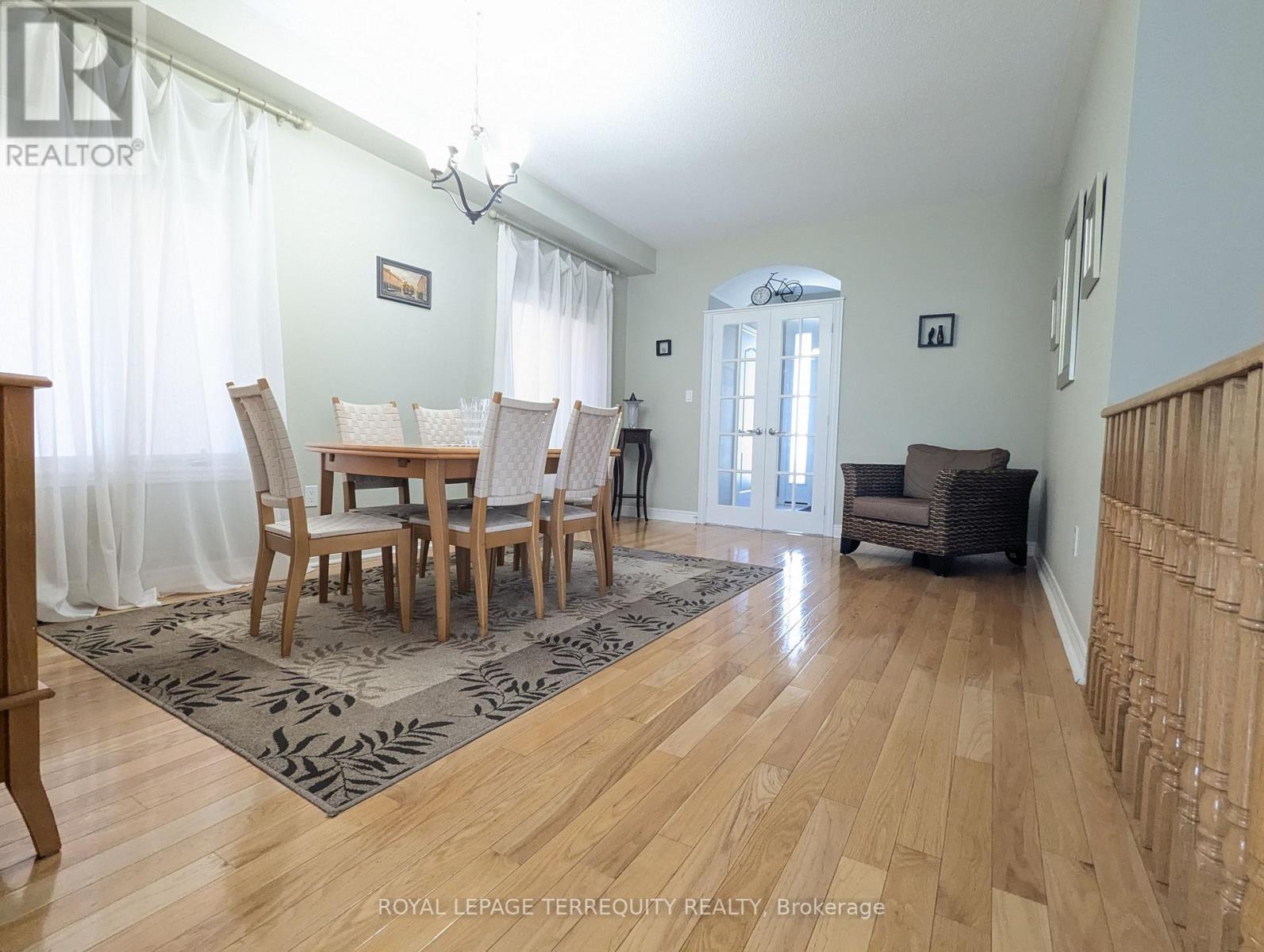 51 Donzi Lane, Vaughan, Ontario  L6A 0G8 - Photo 6 - N12886992