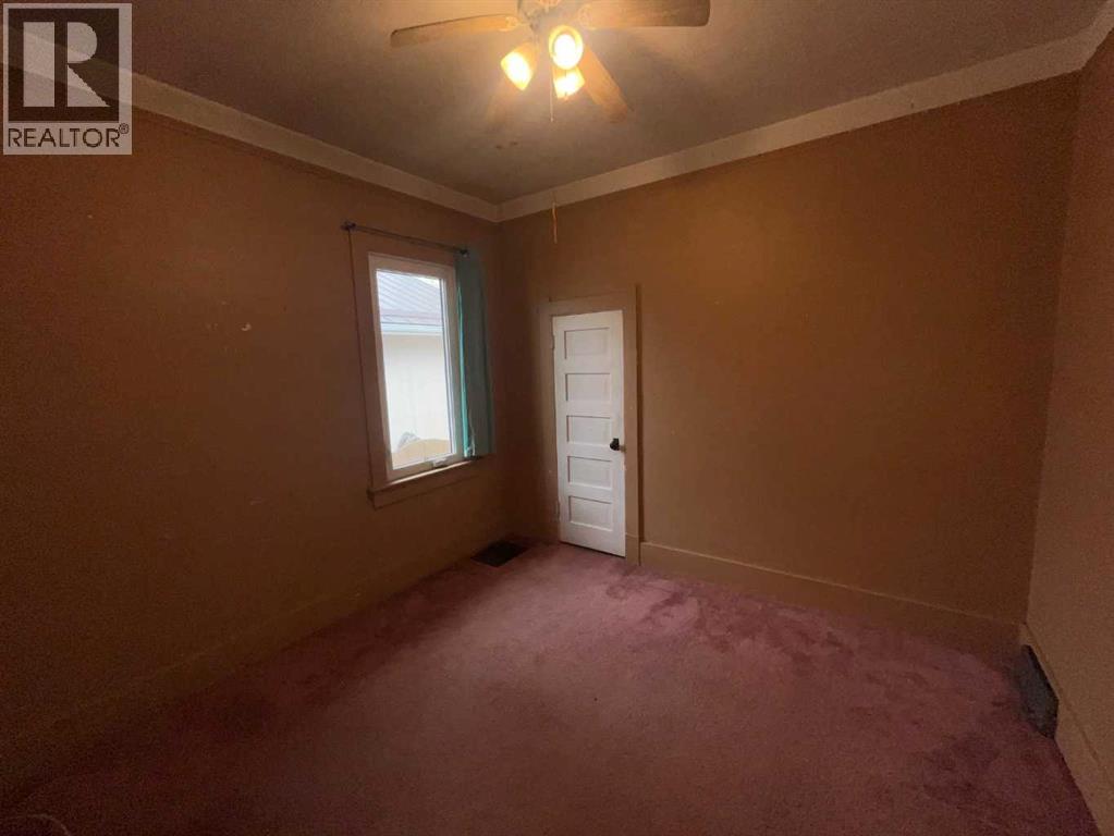 426 12b Street N, Lethbridge, Alberta  T1H 0M7 - Photo 18 - A2298320