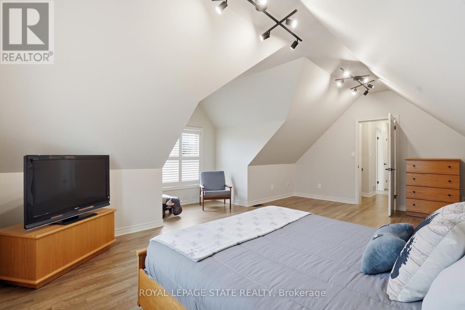 56 Mccaffery Crescent, St. Catharines, Ontario  L2S 3Z5 - Photo 32 - X12973290