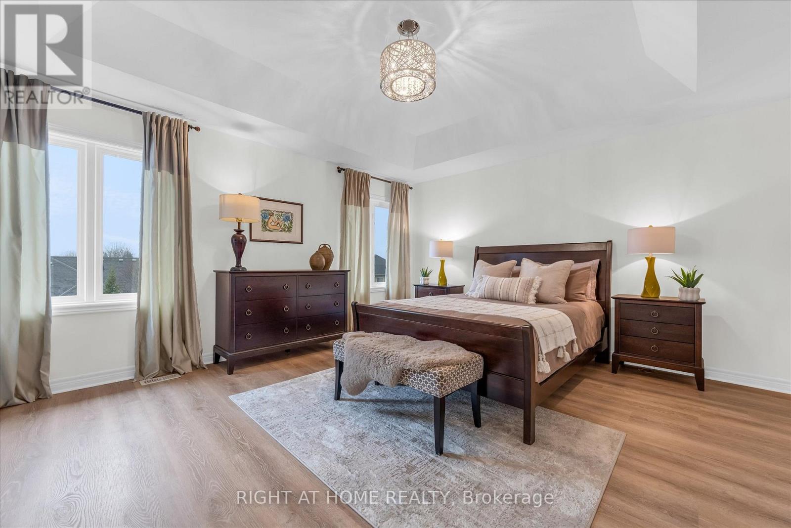 87 Newcombe Road, Hamilton, Ontario  L9H 0A6 - Photo 18 - X12973308