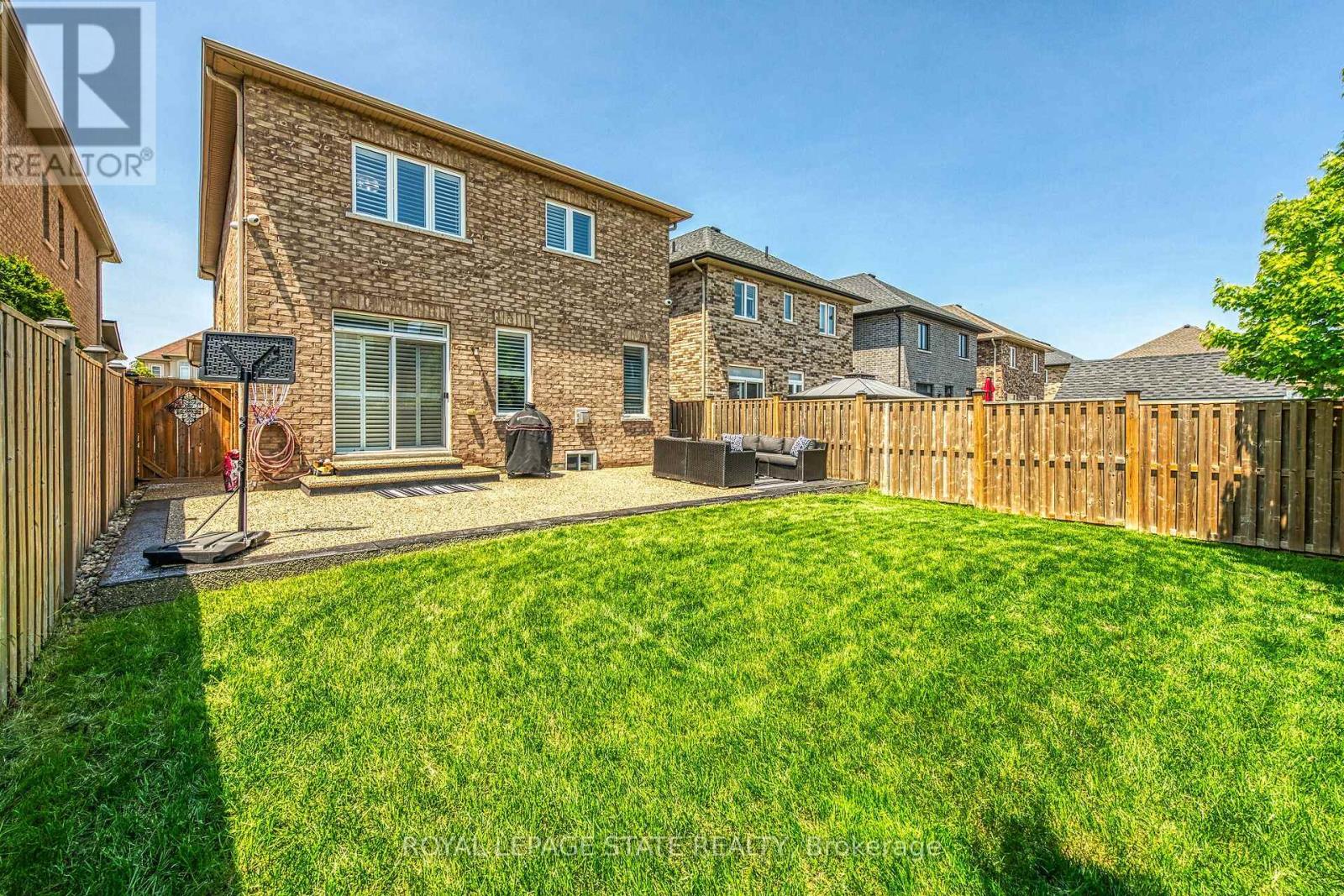 78 Chaumont Drive, Hamilton, Ontario  L8J 0J8 - Photo 48 - X12973324