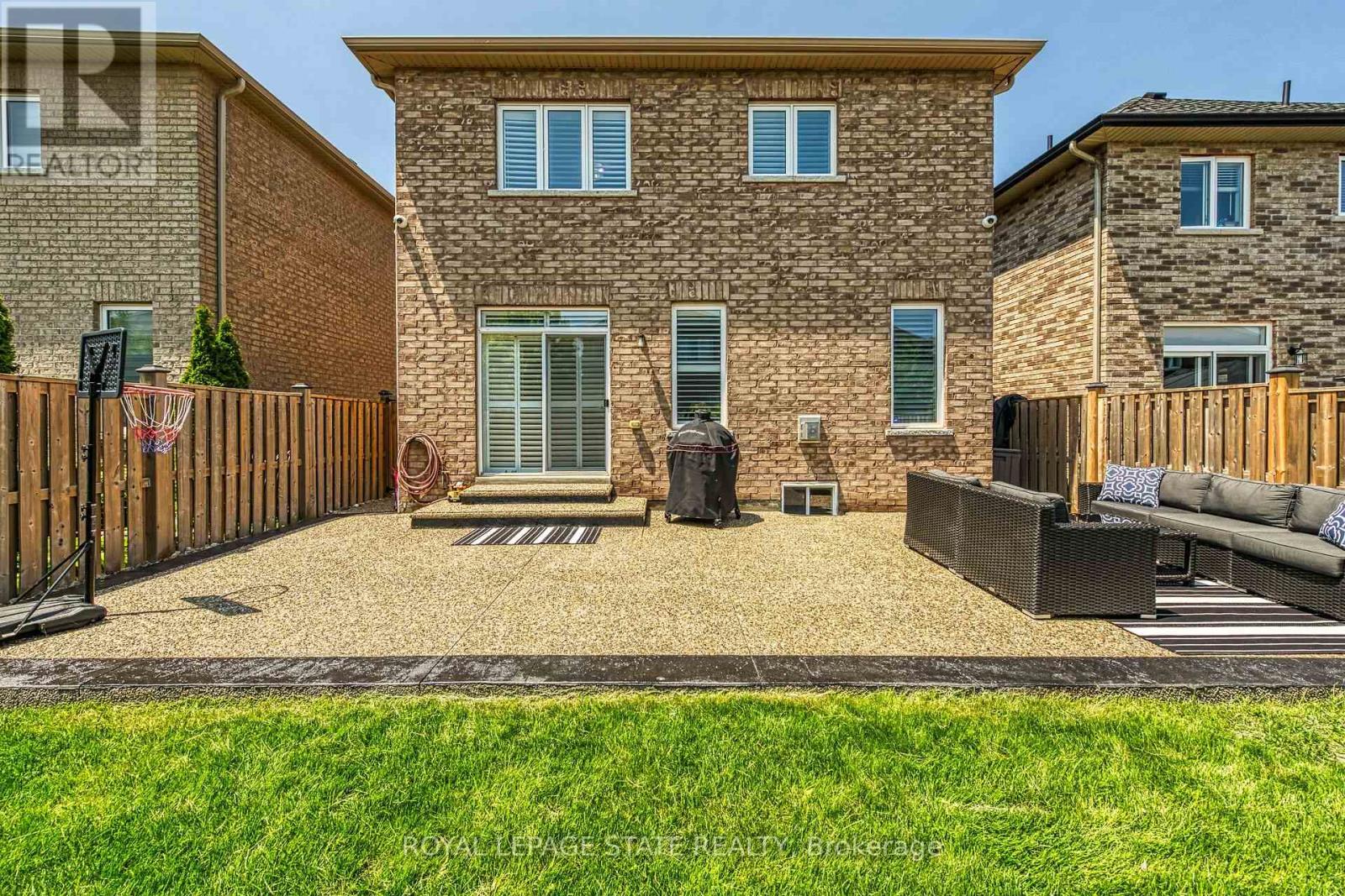 78 Chaumont Drive, Hamilton, Ontario  L8J 0J8 - Photo 49 - X12973324