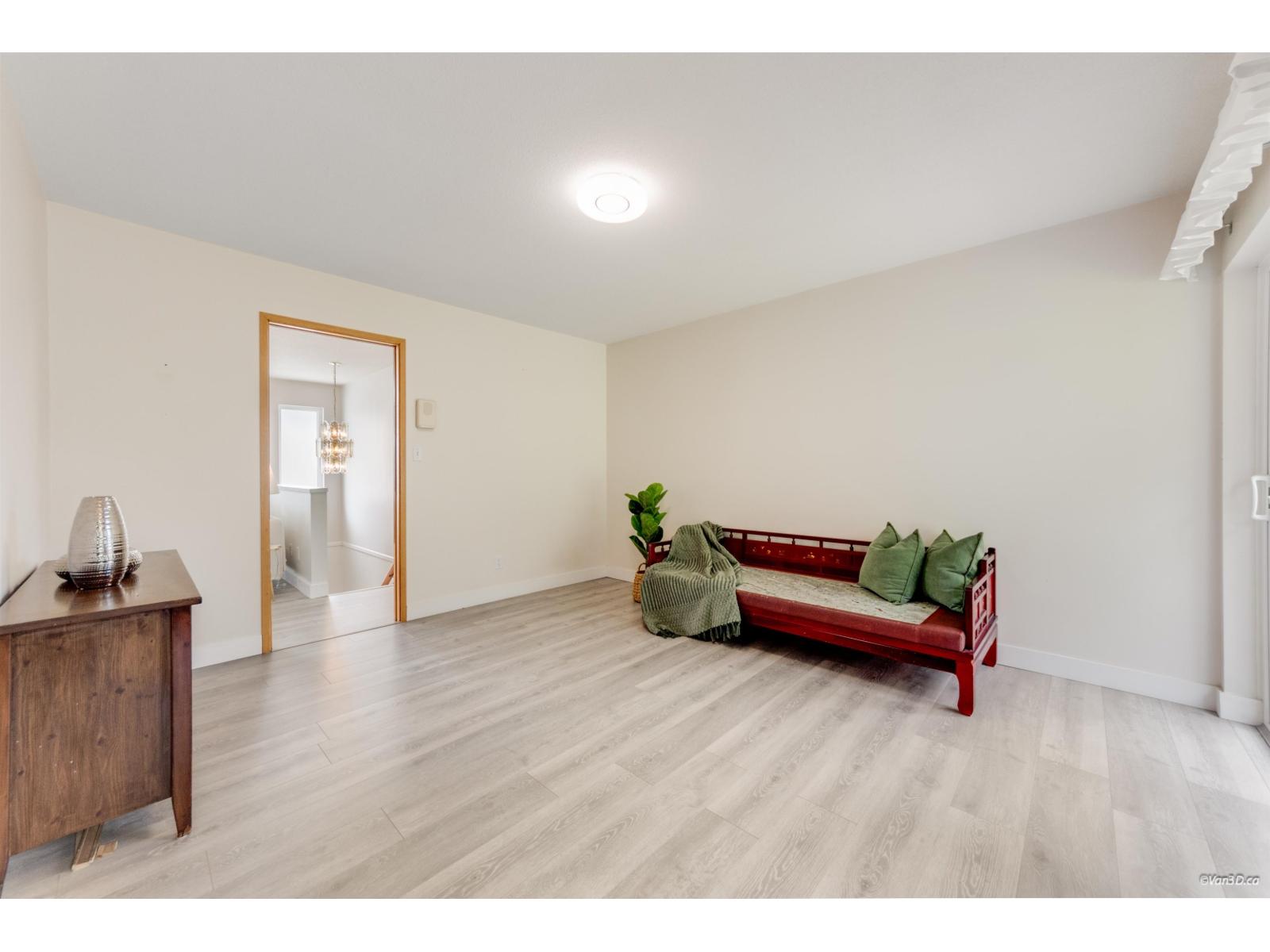 34631 Baldwin Road, Abbotsford, British Columbia  V2S 7H9 - Photo 9 - R3108069