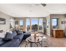 14738 MCDONALD AVENUE, White Rock, British Columbia