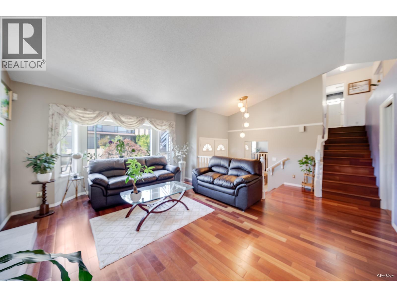 1295 Daimler Street, Coquitlam, British Columbia  V3B 6P5 - Photo 2 - R3108666