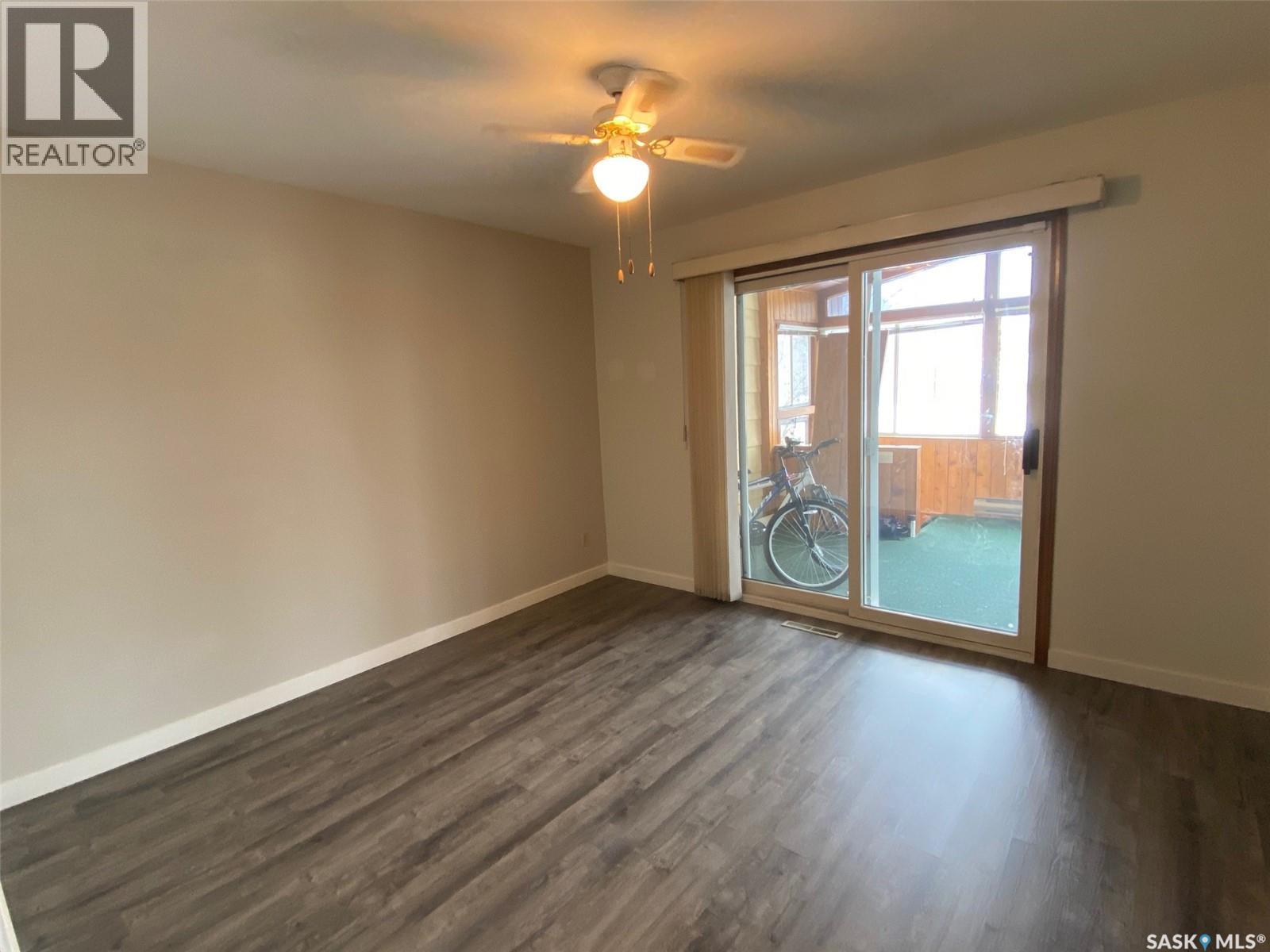 150 Gladstone Avenue S, Yorkton, Saskatchewan  S3N 2B6 - Photo 12 - SK032392