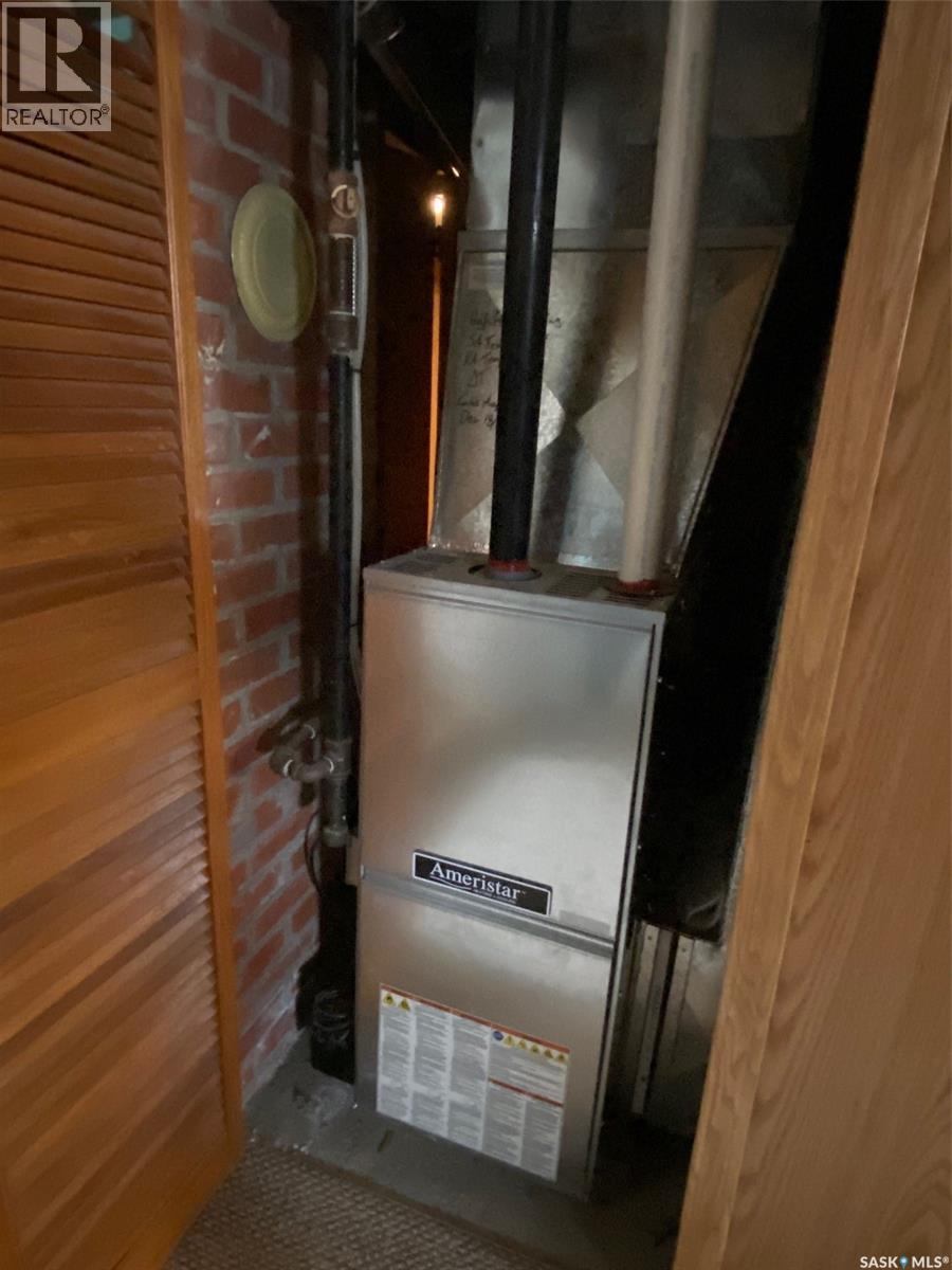 150 Gladstone Avenue S, Yorkton, Saskatchewan  S3N 2B6 - Photo 26 - SK032392