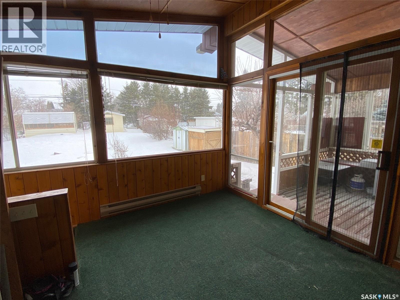 150 Gladstone Avenue S, Yorkton, Saskatchewan  S3N 2B6 - Photo 27 - SK032392