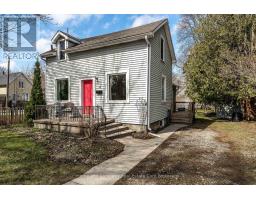 70 DUFFERIN STREET, Stratford, Ontario