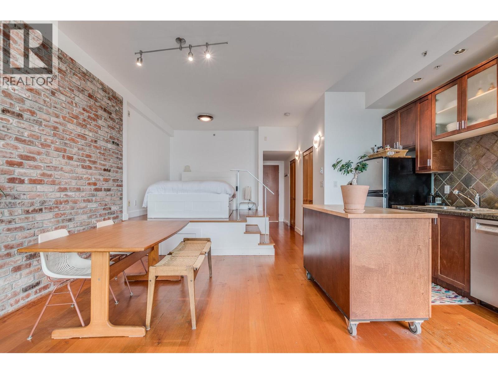 316 2515 Ontario Street, Vancouver, British Columbia  V5T 4V4 - Photo 9 - R3108541