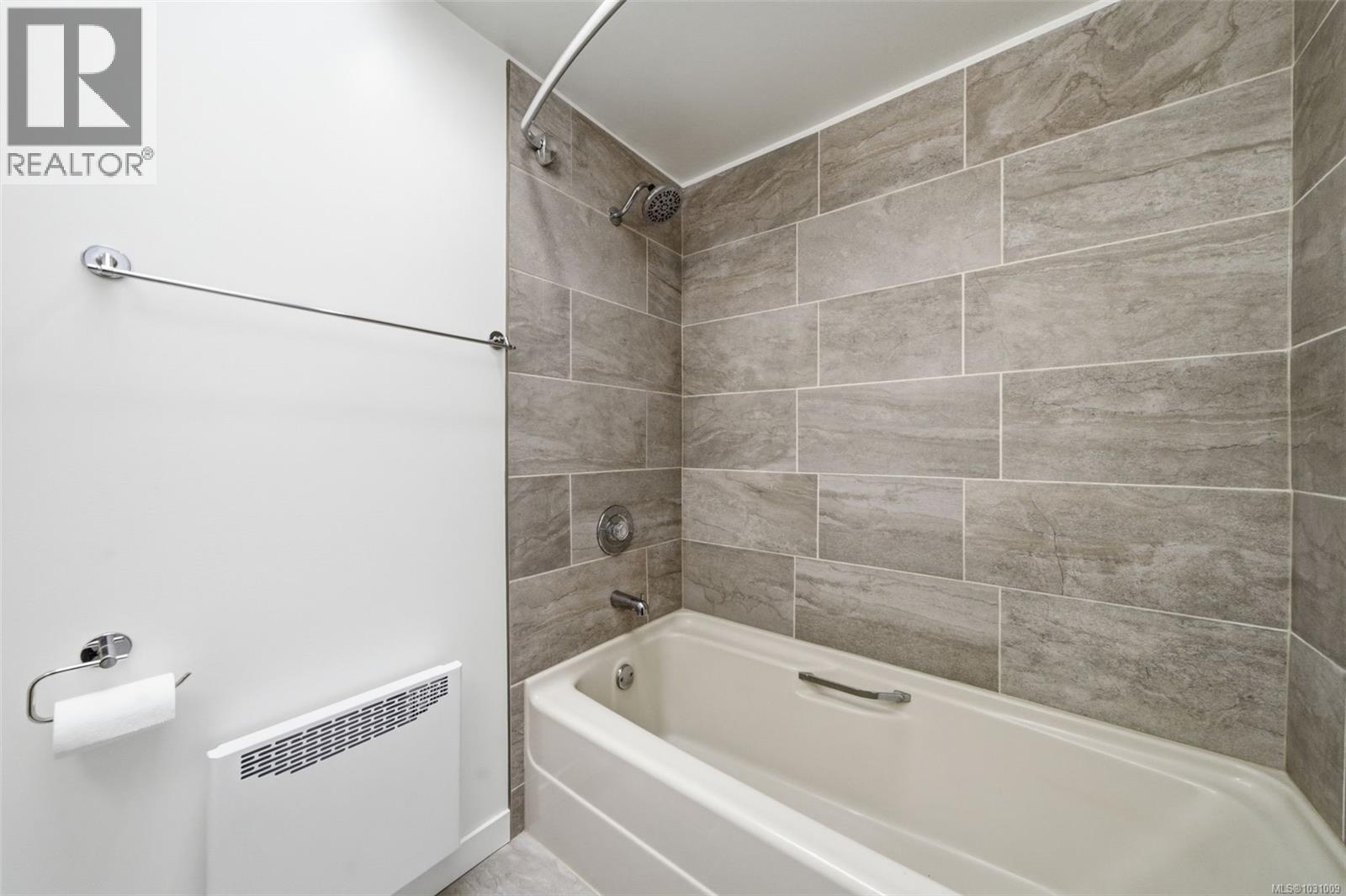 2 10471 Resthaven Dr, Sidney, British Columbia  V8L 3H6 - Photo 14 - 1031009