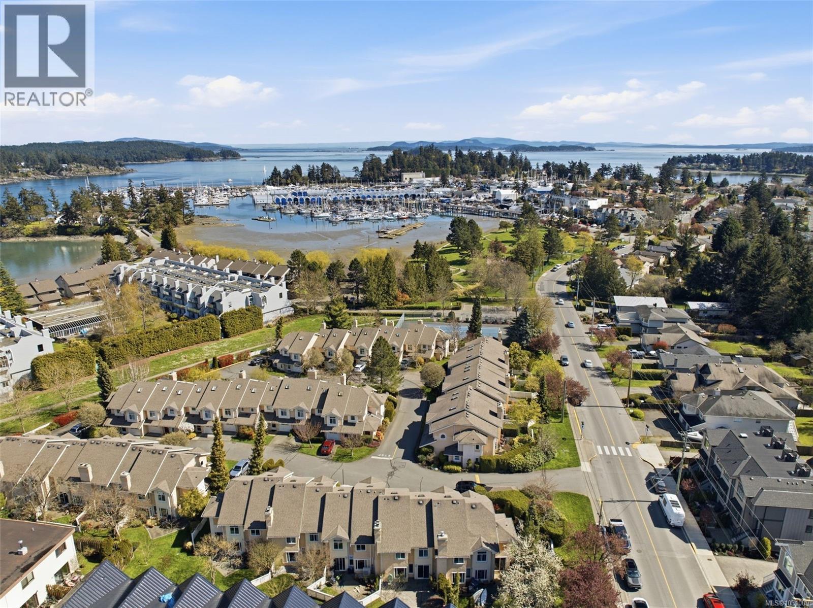 2 10471 Resthaven Dr, Sidney, British Columbia  V8L 3H6 - Photo 27 - 1031009