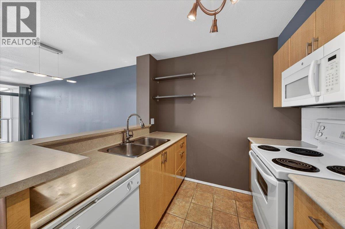 909 2733 Chandlery Place, Vancouver, British Columbia  V5S 4V3 - Photo 12 - R3108028