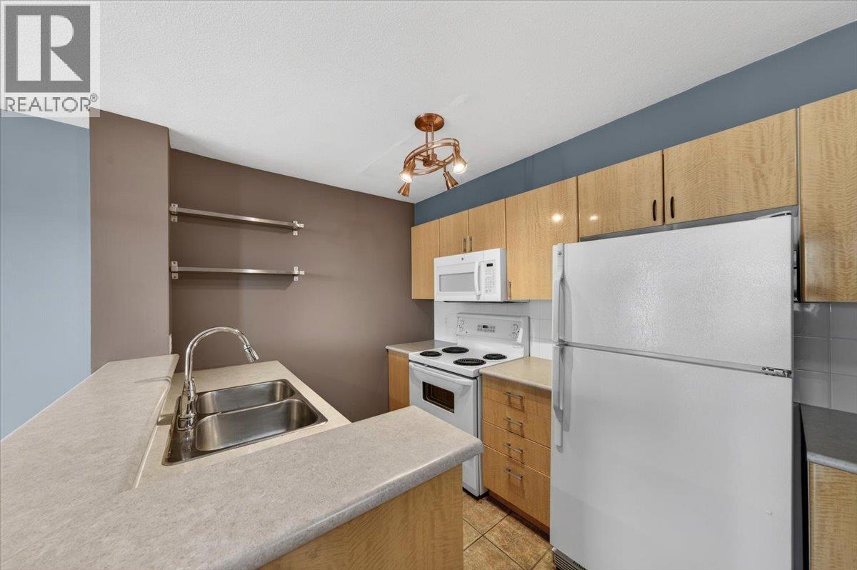 909 2733 Chandlery Place, Vancouver, British Columbia  V5S 4V3 - Photo 10 - R3108028