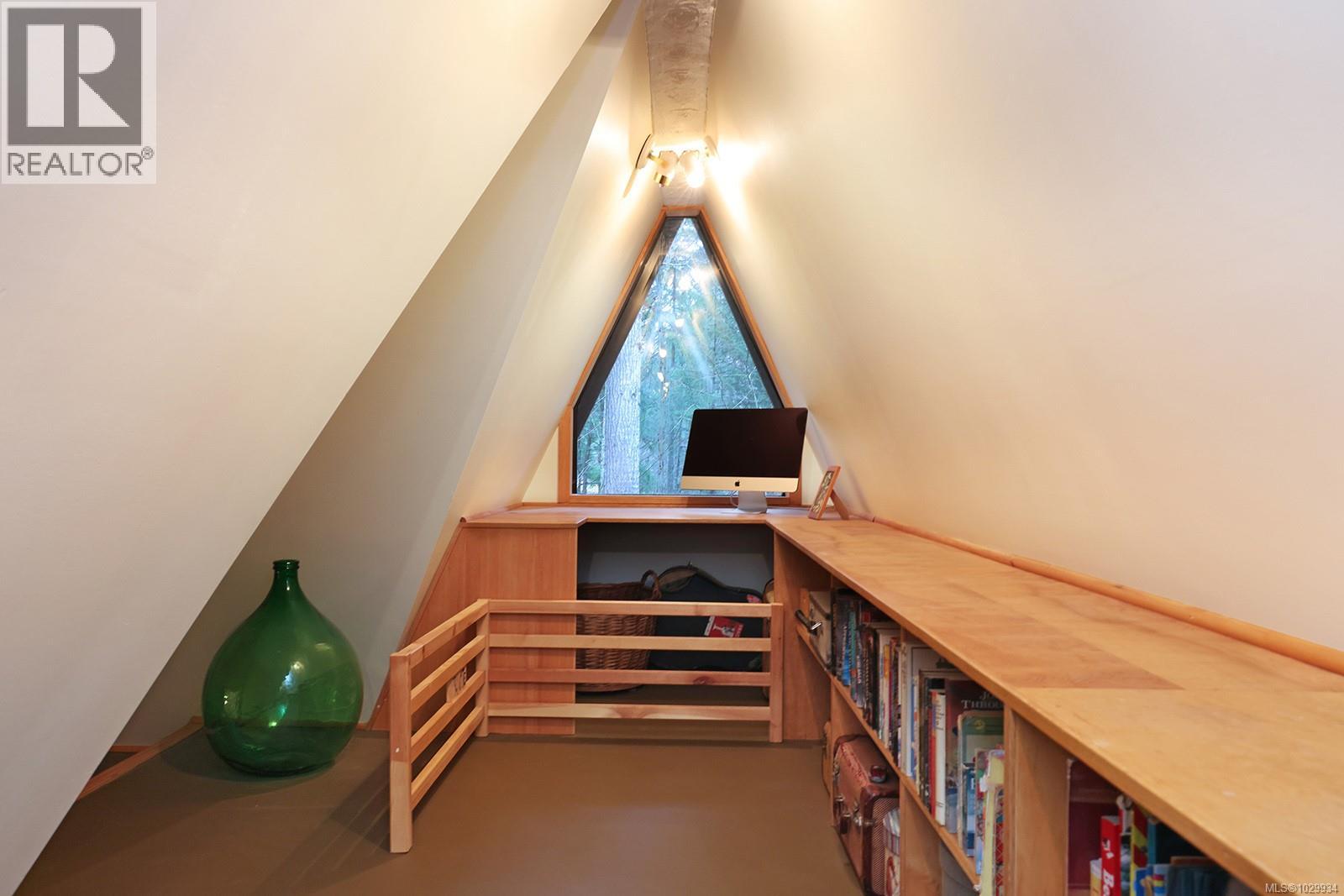 2138/2142 Left Rd, Courtenay, British Columbia  V9J 1T9 - Photo 33 - 1029934