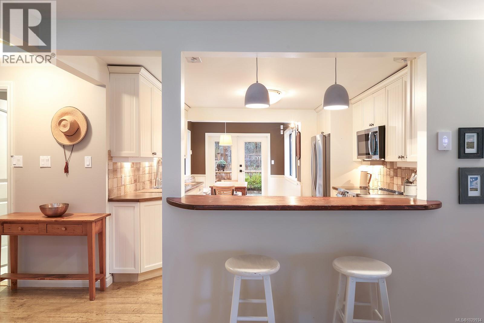 2138/2142 Left Rd, Courtenay, British Columbia  V9J 1T9 - Photo 10 - 1029934