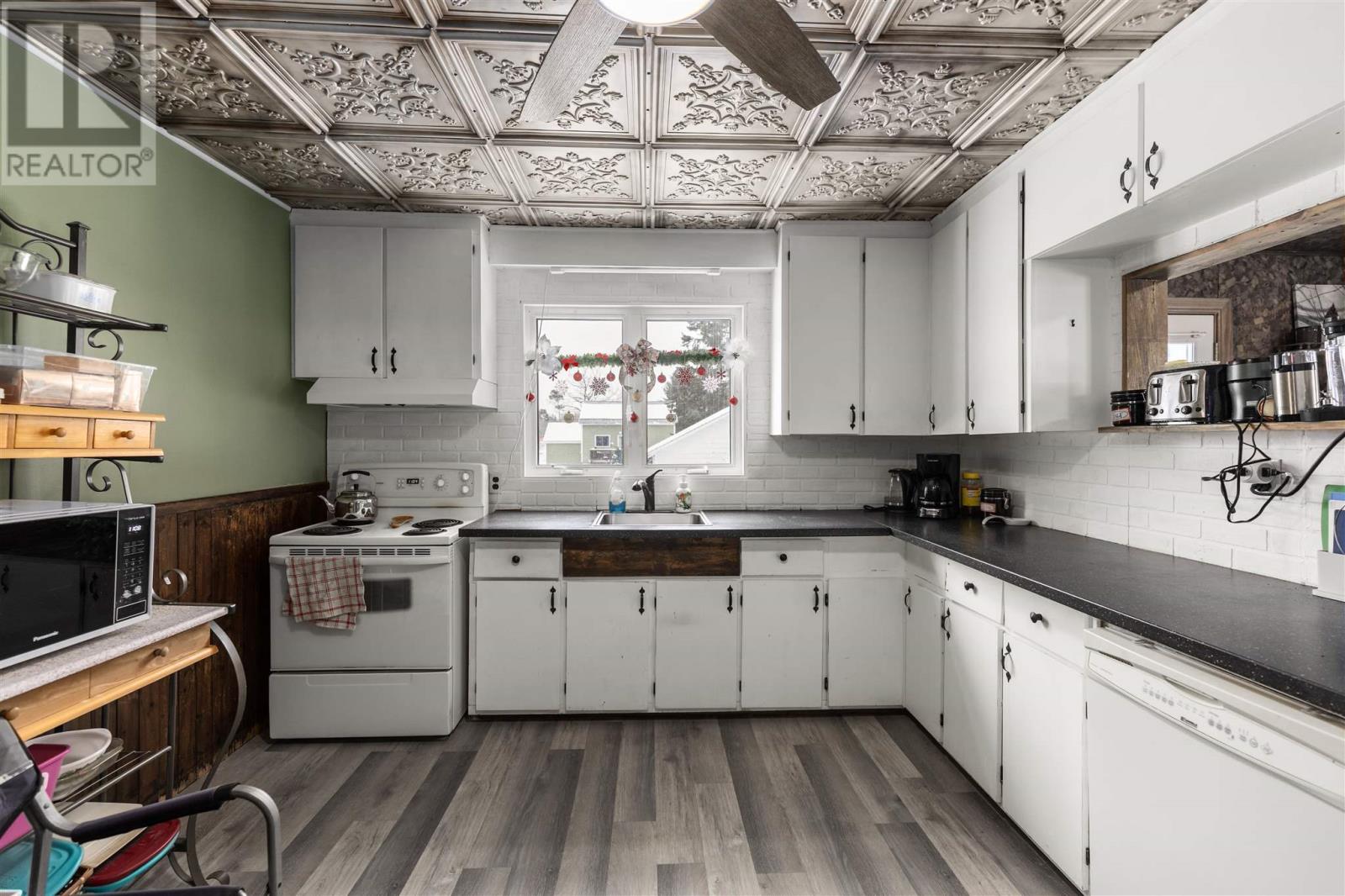 5 Forest St, Iron Bridge, Ontario  P0R 1H0 - Photo 8 - SM260113