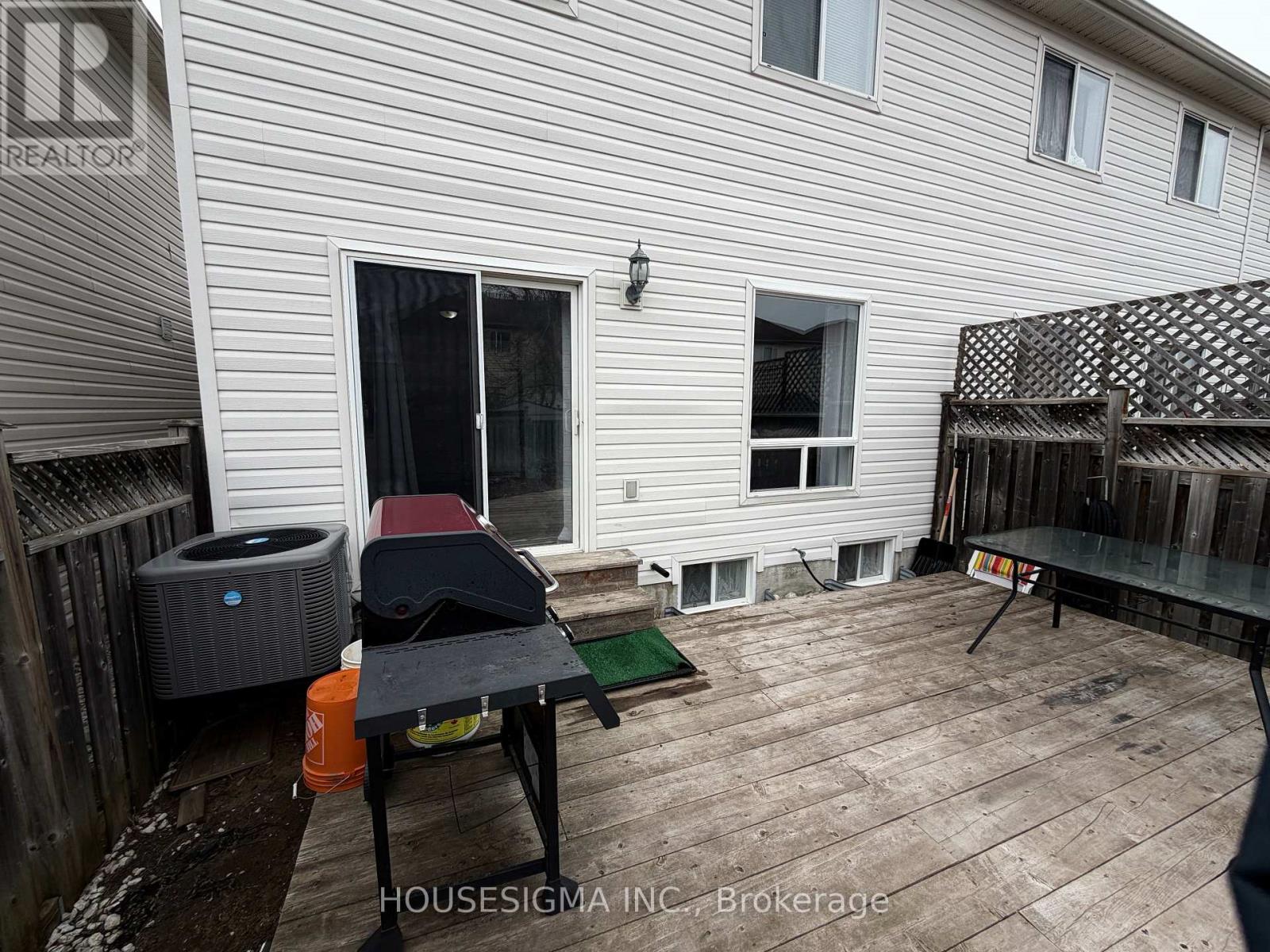 58 Lookout Street, Essa, Ontario  L0M 1B4 - Photo 25 - N12927740