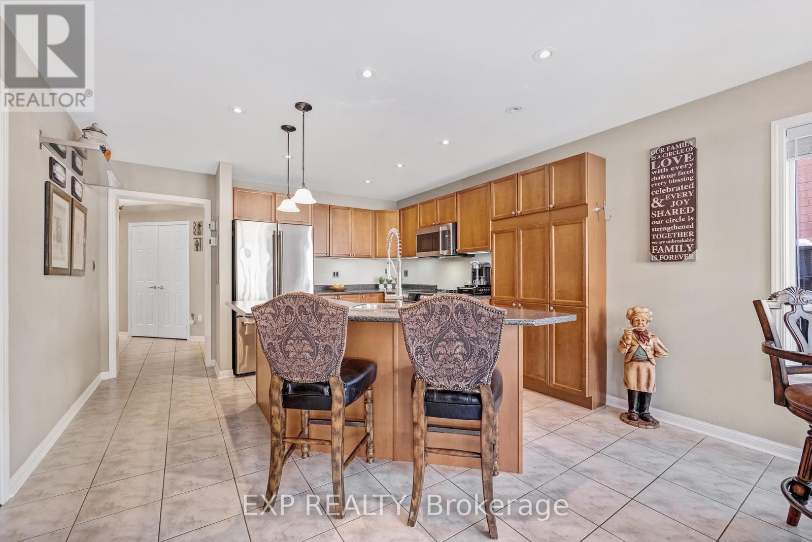 166 Worthington Avenue, Richmond Hill, Ontario  L4E 4N7 - Photo 8 - N12758388