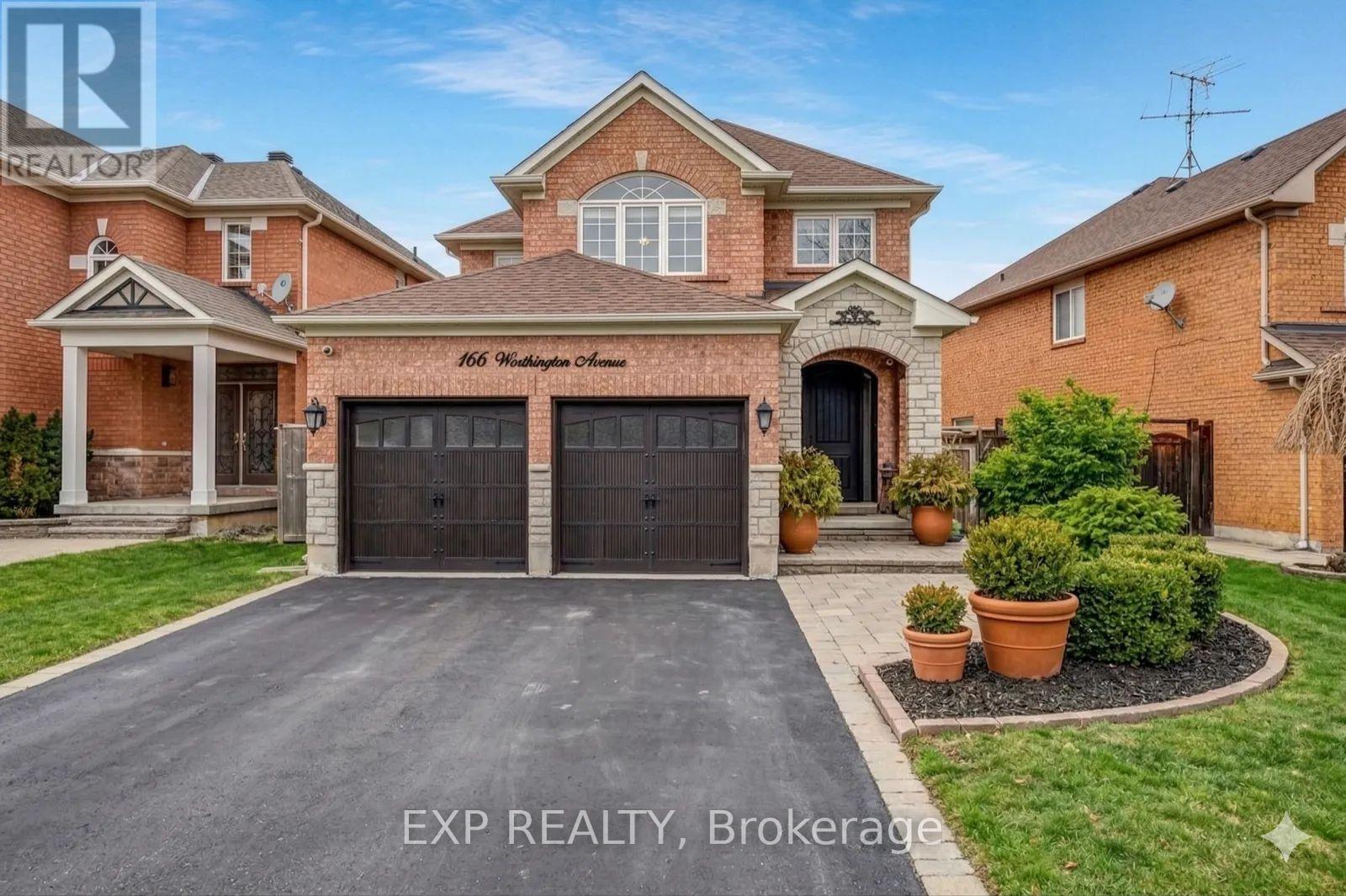 166 Worthington Avenue, Richmond Hill, Ontario  L4E 4N7 - Photo 2 - N12758388