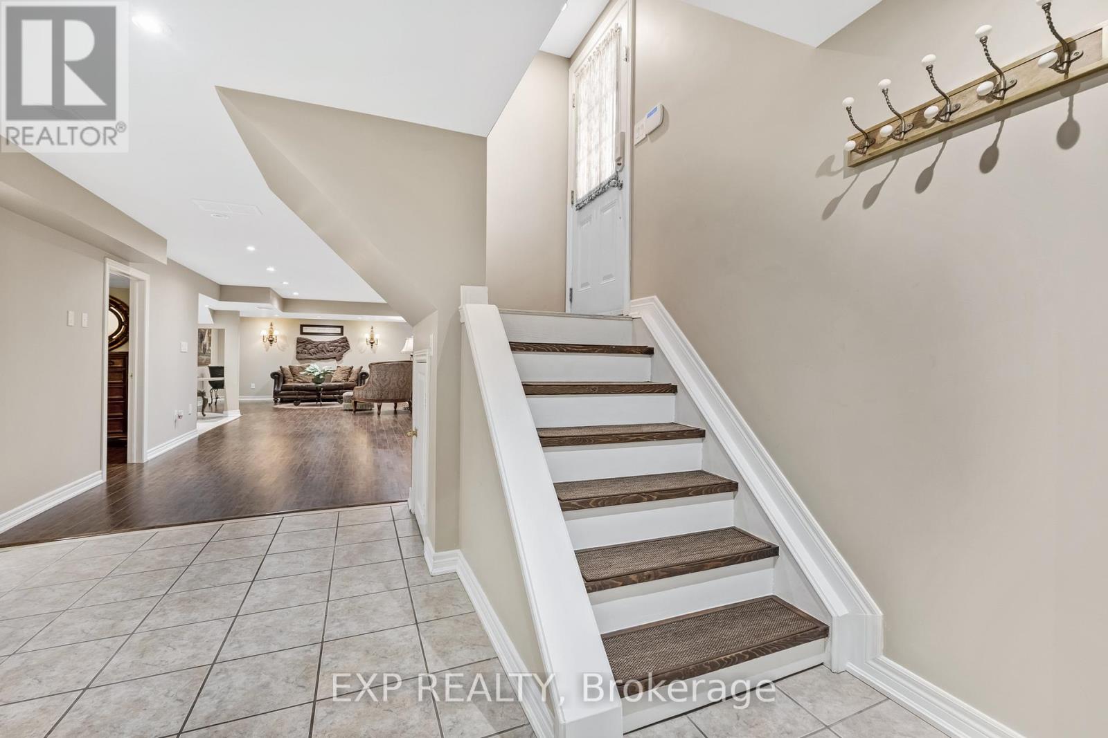 166 Worthington Avenue, Richmond Hill, Ontario  L4E 4N7 - Photo 35 - N12758388