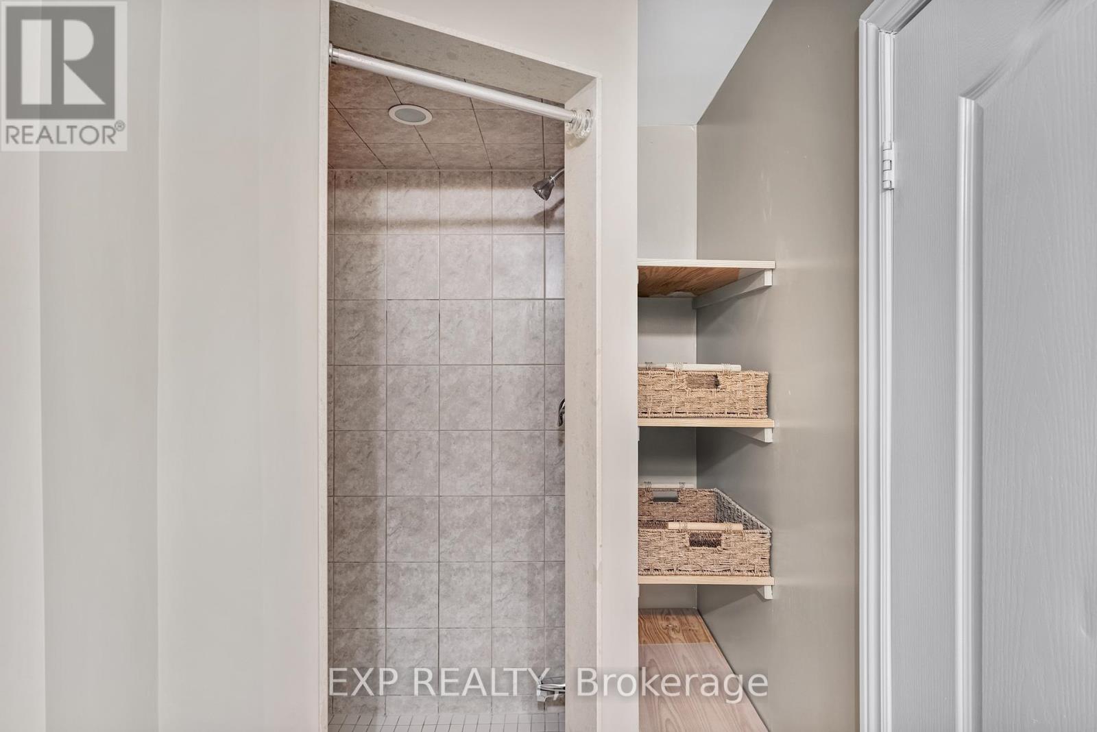 166 Worthington Avenue, Richmond Hill, Ontario  L4E 4N7 - Photo 45 - N12758388