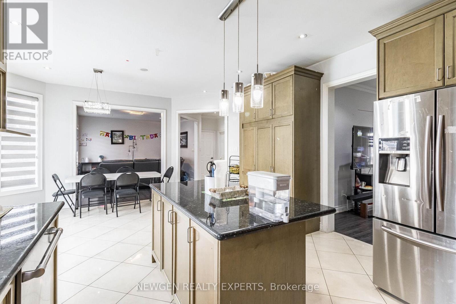 30 Rampart Drive, Brampton, Ontario  L6P 2Z1 - Photo 21 - W12896628