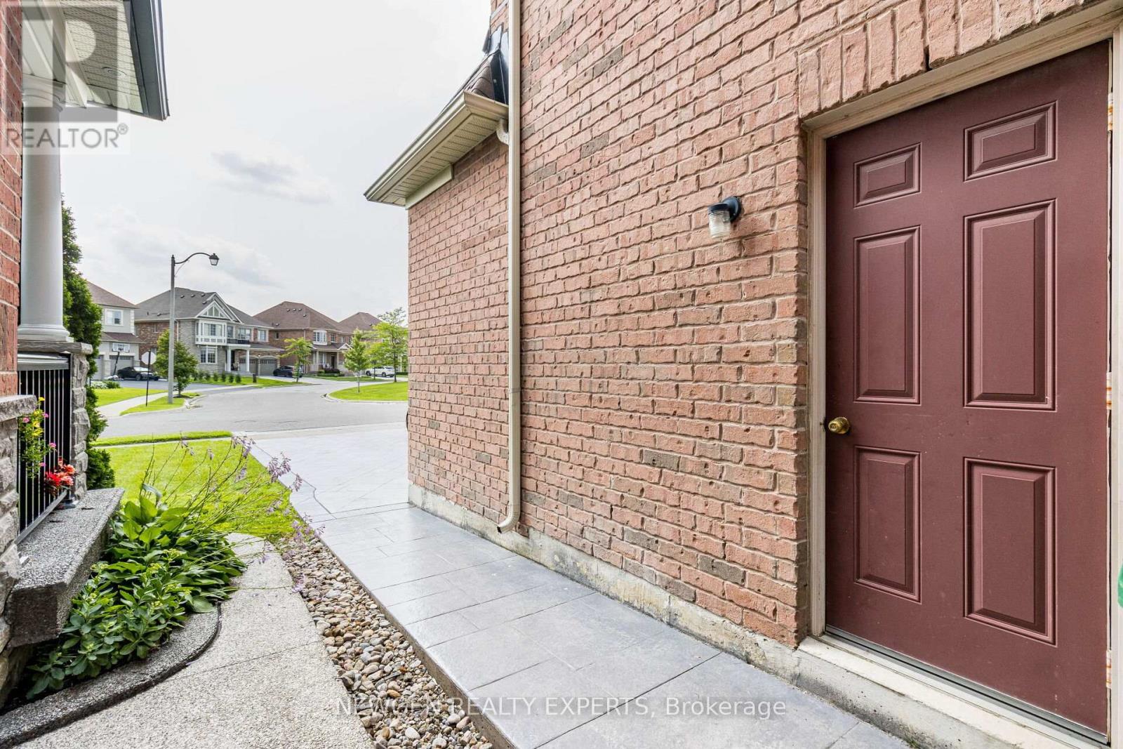 30 Rampart Drive, Brampton, Ontario  L6P 2Z1 - Photo 50 - W12896628