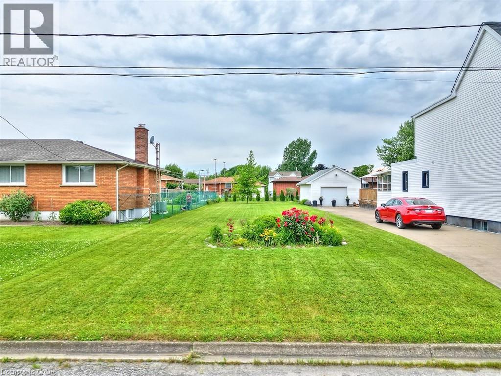 314 Marshall Avenue, Welland, Ontario  L3C 2N6 - Photo 4 - 40818937