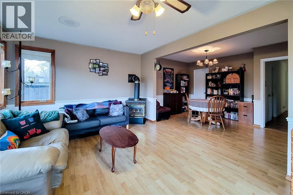 11 Collegiate Avenue, Stoney Creek, Ontario  L8G 3K9 - Photo 13 - 40818113