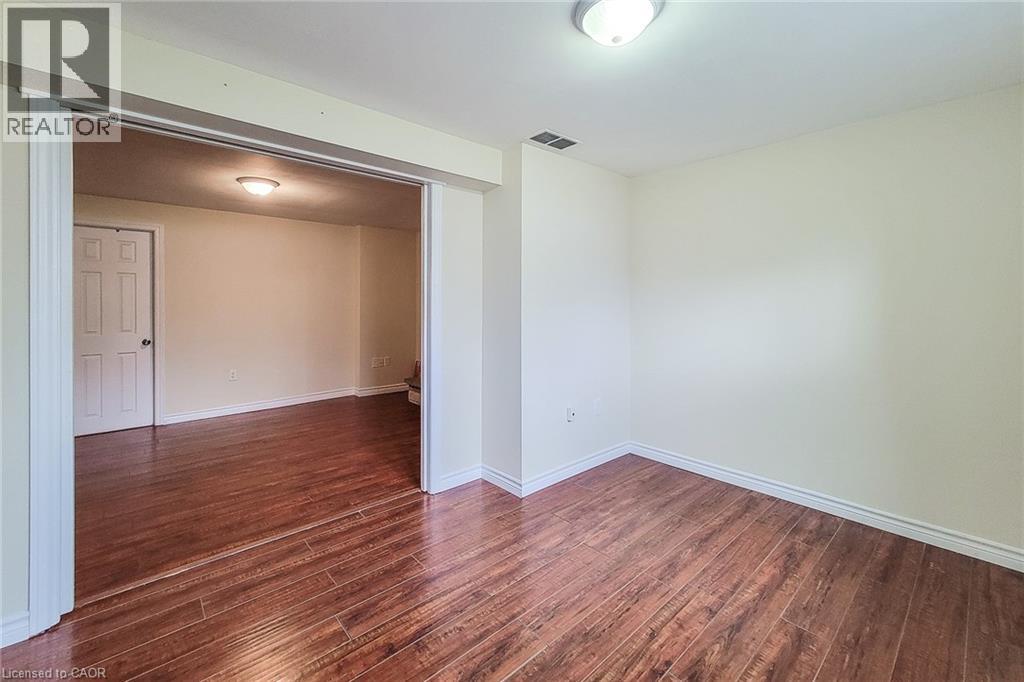 11 Collegiate Avenue, Stoney Creek, Ontario  L8G 3K9 - Photo 30 - 40818113