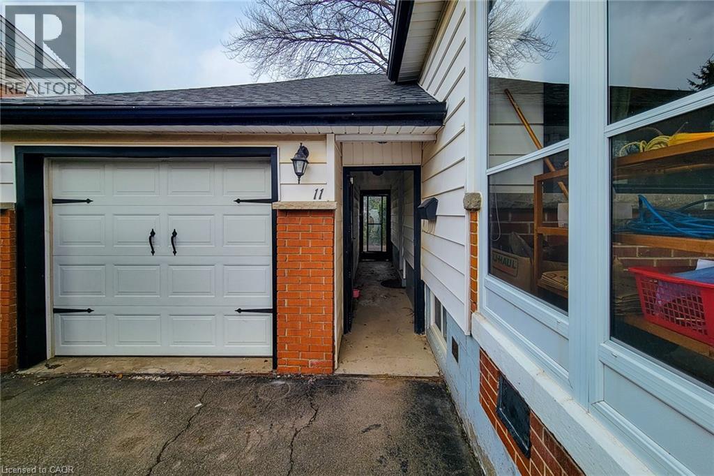 11 Collegiate Avenue, Stoney Creek, Ontario  L8G 3K9 - Photo 6 - 40818113