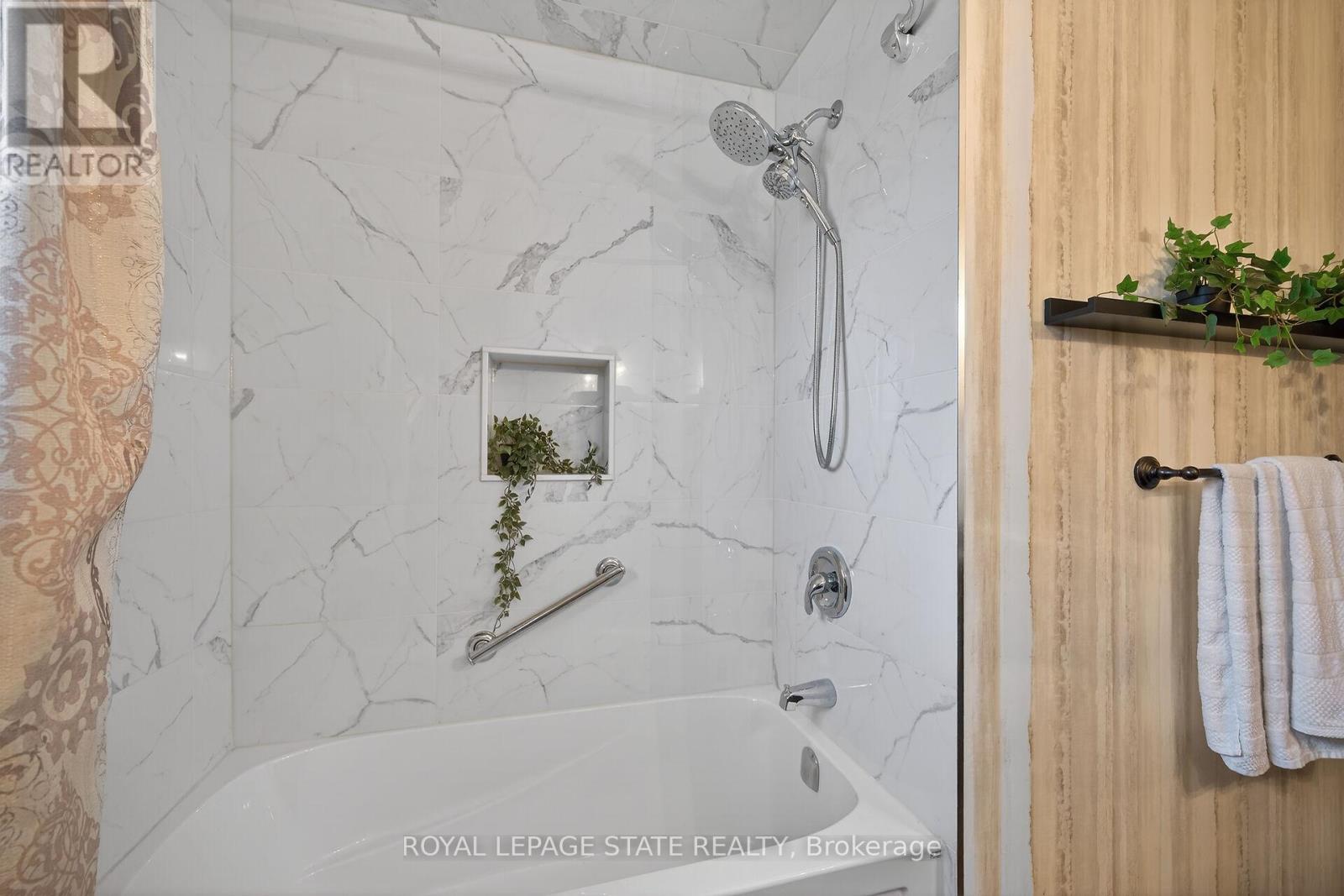 6 Barbara Street, West Lincoln, Ontario  L0R 2A0 - Photo 22 - X12973082