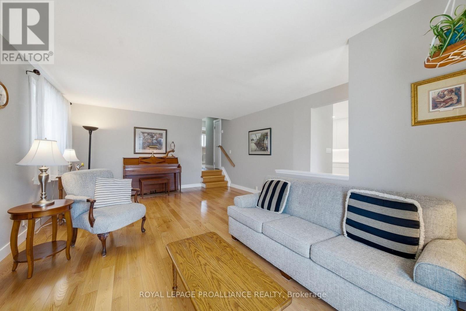 903 Naroch Boulevard, Pickering, Ontario L1W 1T1 - Photo 14 - E12973414