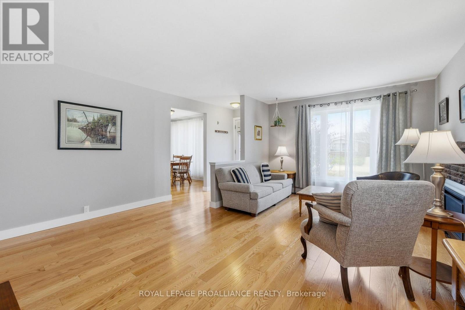 903 Naroch Boulevard, Pickering, Ontario L1W 1T1 - Photo 15 - E12973414