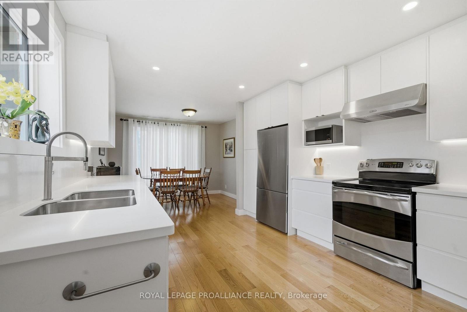 903 Naroch Boulevard, Pickering, Ontario L1W 1T1 - Photo 20 - E12973414