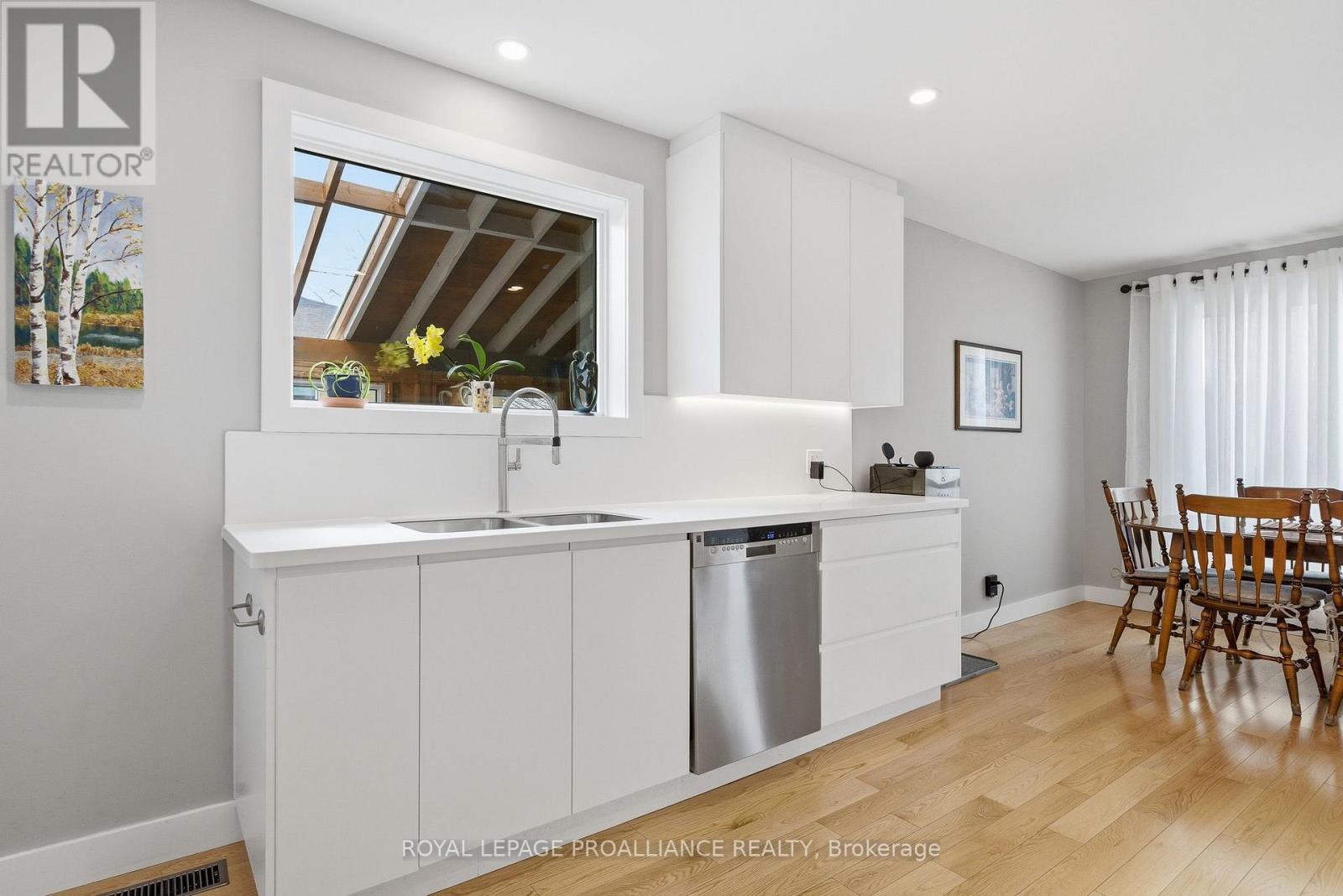 903 Naroch Boulevard, Pickering, Ontario L1W 1T1 - Photo 23 - E12973414