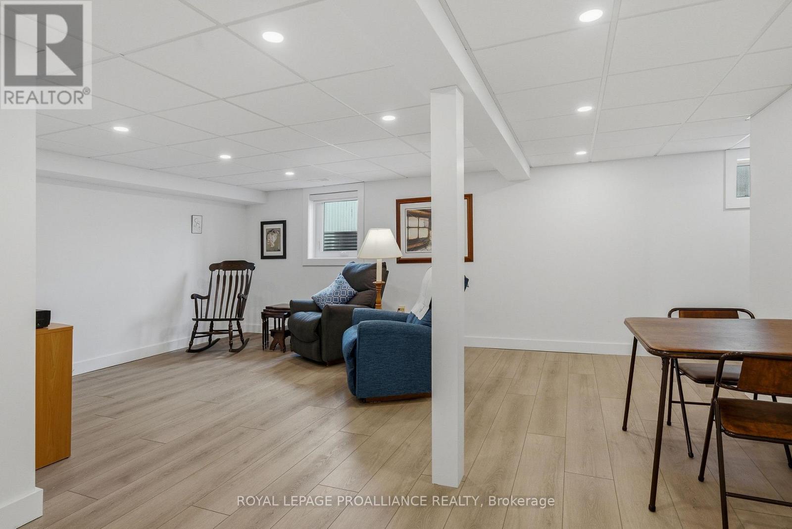 903 Naroch Boulevard, Pickering, Ontario L1W 1T1 - Photo 33 - E12973414