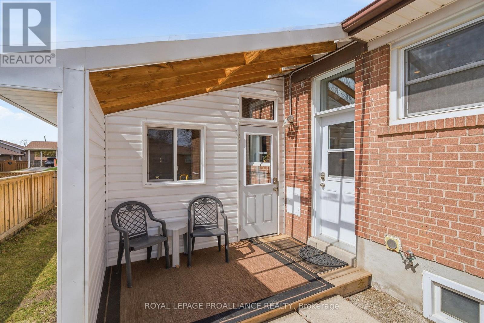 903 Naroch Boulevard, Pickering, Ontario L1W 1T1 - Photo 42 - E12973414