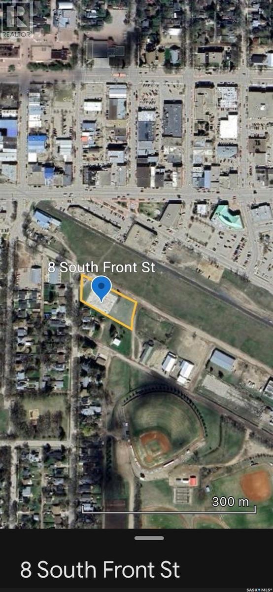 8 South Front Street, Yorkton, Saskatchewan  S3N 1L1 - Photo 3 - SK032240