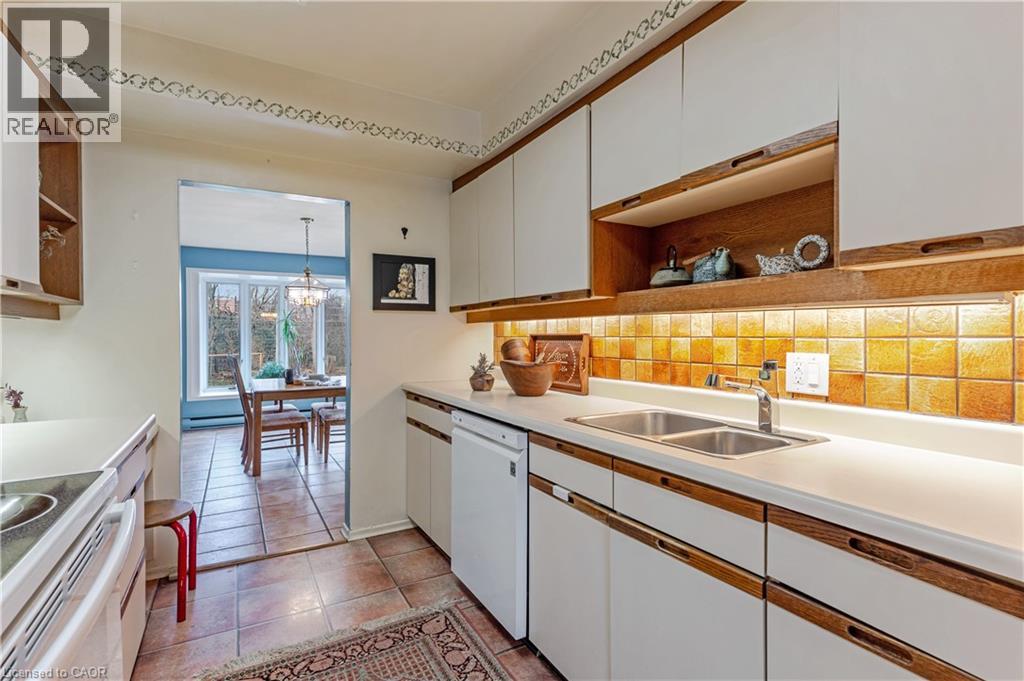 390 Tamarack Drive, Waterloo, Ontario  N2L 4G6 - Photo 15 - 40808787