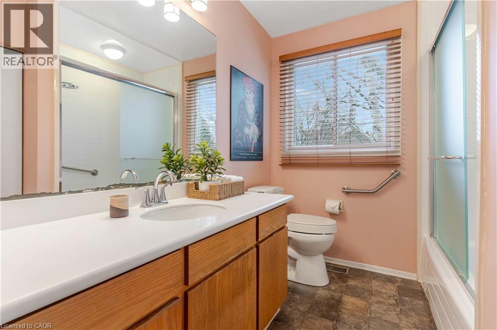 390 Tamarack Drive, Waterloo, Ontario  N2L 4G6 - Photo 25 - 40808787