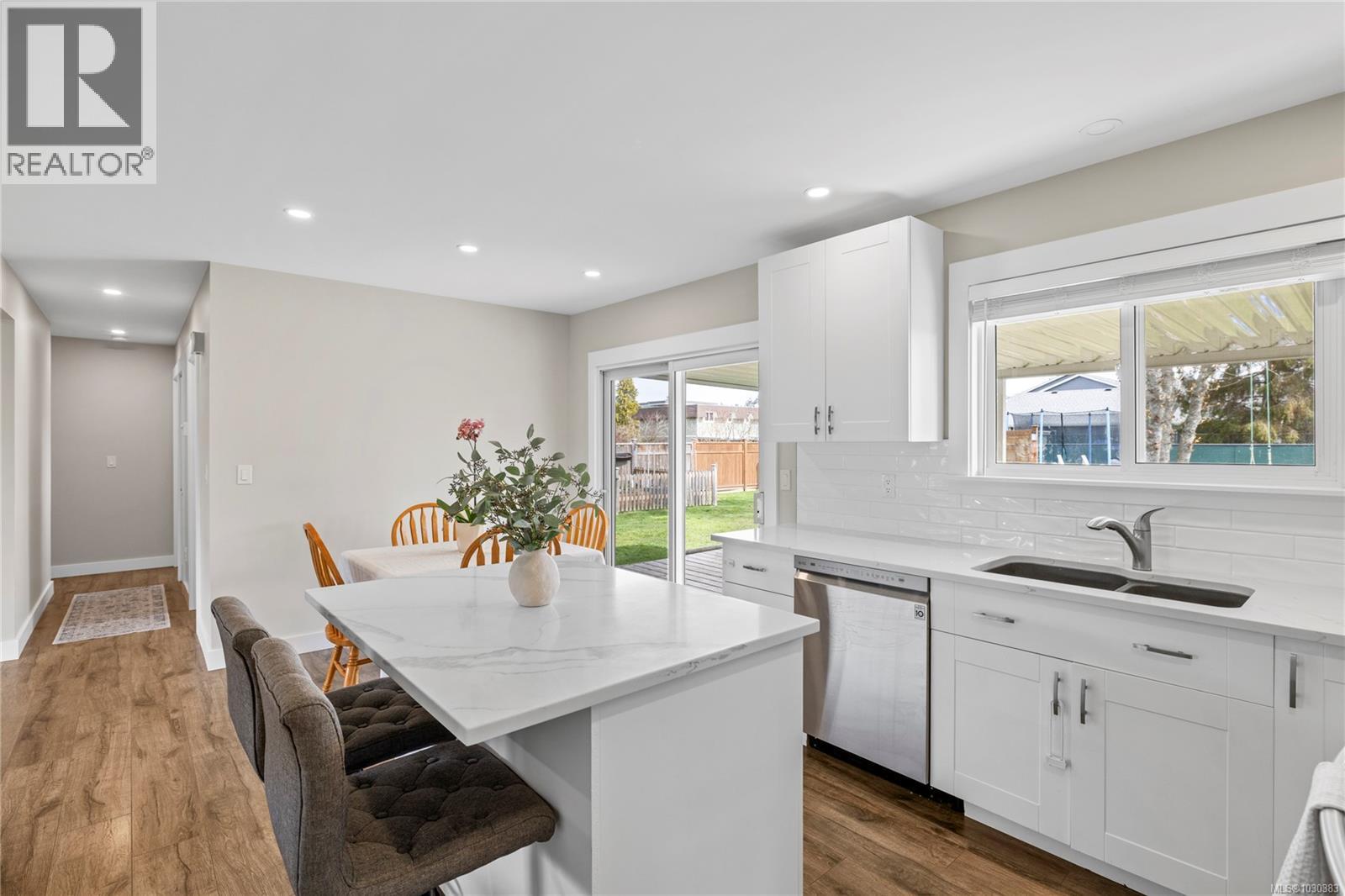 246 Cedar St, Parksville, British Columbia  V9P 1J1 - Photo 19 - 1030383