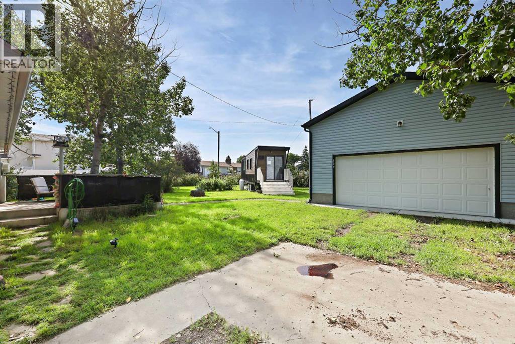 339 3 Street, Irricana, Alberta  T0M 1B0 - Photo 2 - A2287598