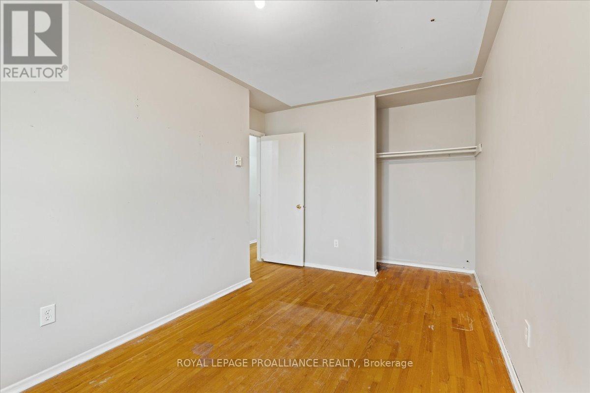 42 O'hare Street, Belleville, Ontario K8P 4N1 - Photo 17 - X12973570