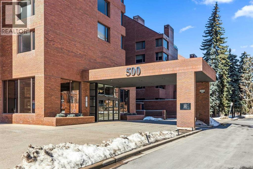 602a, 500 Eau Claire Avenue SW, Calgary, Alberta  T2P 3R8 - Photo 2 - A2294968