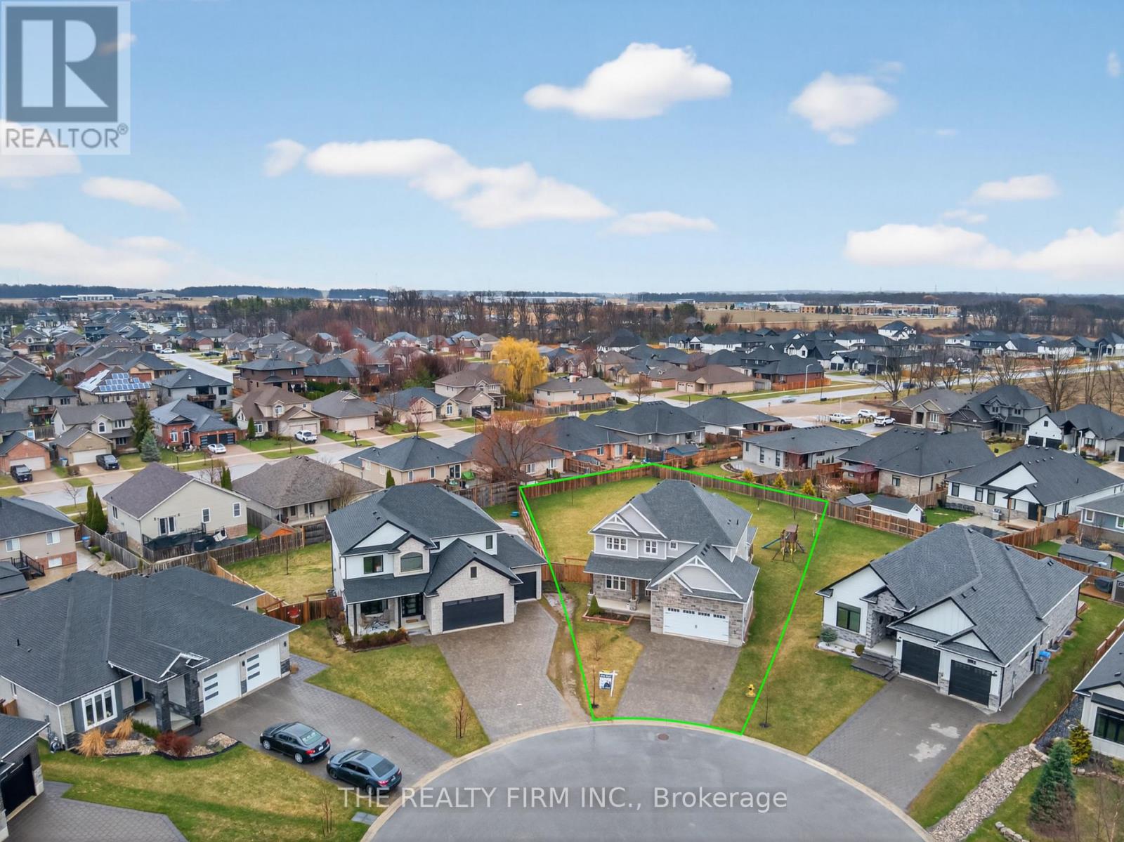 15 Oscar Davis Court, Strathroy-Caradoc, Ontario  N7G 0G3 - Photo 39 - X12973346