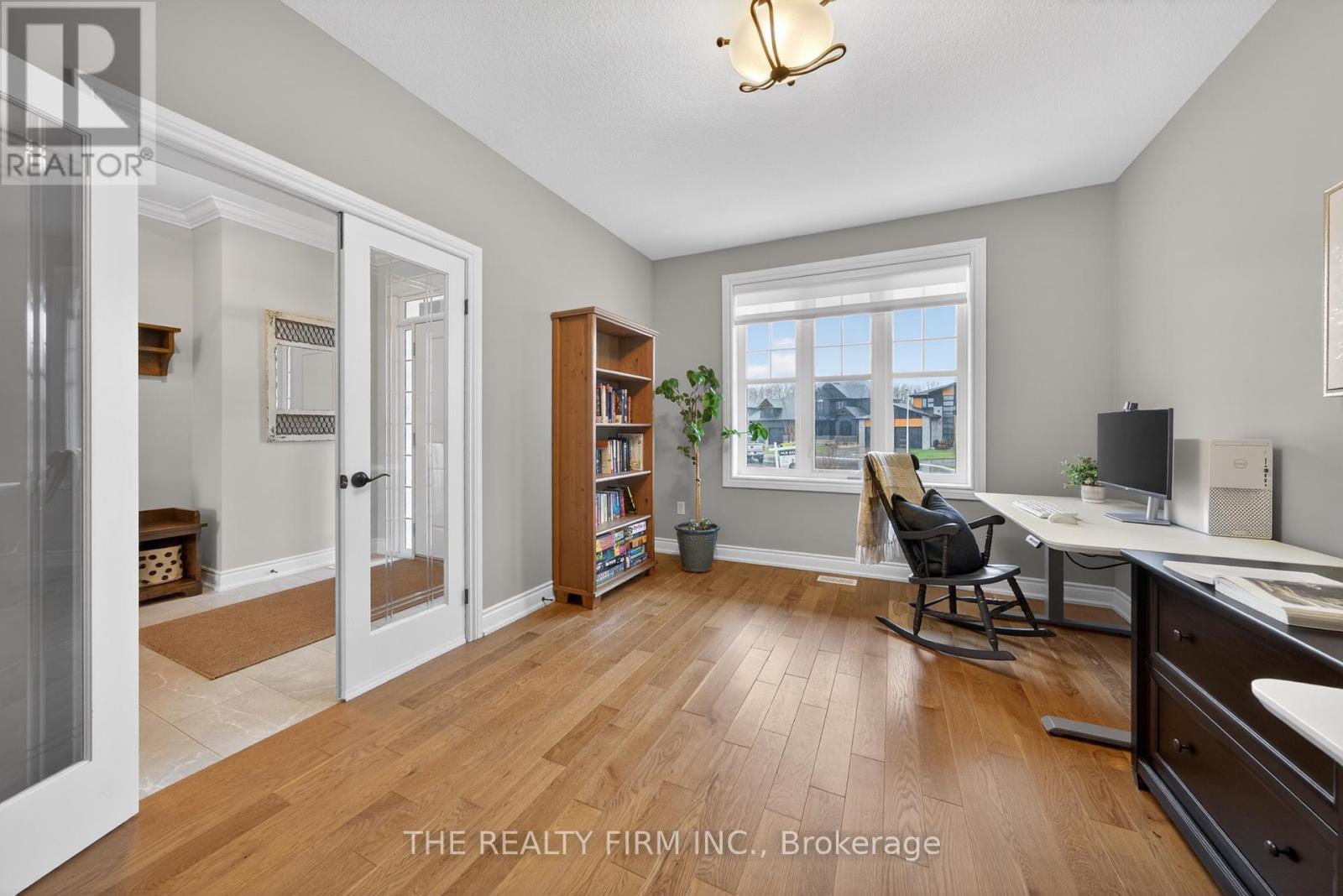 15 Oscar Davis Court, Strathroy-Caradoc, Ontario  N7G 0G3 - Photo 5 - X12973346