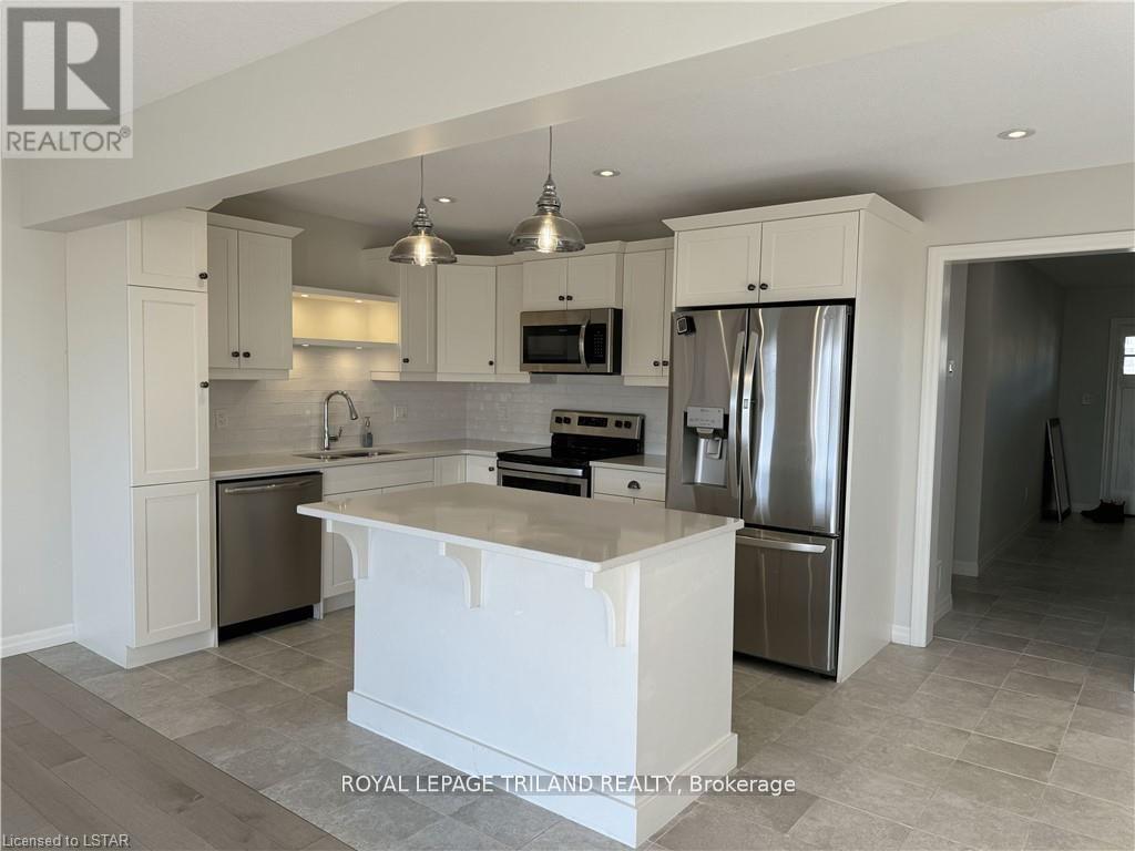 58 Cortland Terrace, St. Thomas, Ontario  N5R 0J7 - Photo 7 - X12973386